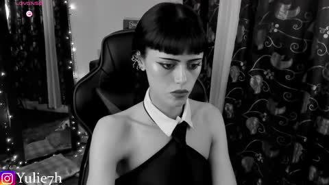  ...  online show from 06-05-26, 11:21