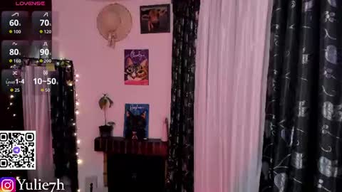  ...  online show from 08-09-26, 03:23