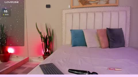    online show from 02-26-25, 10:42