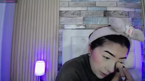 Snapshot of _johana18 chatting on 02-19-26, 07:10 Mia online show from 02-19-26, 07:10