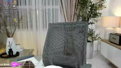 Snapshot of _joliie_ chatting on 03-19-26, 04:44 _joliie_ online show from 03-19-26, 04:44