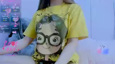Joly online show from 06-21-26, 02:25