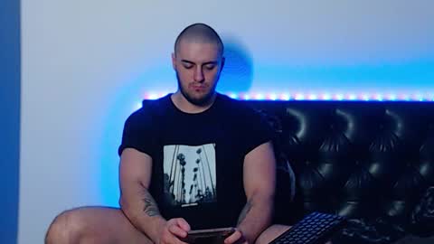 Snapshot of _joni_new_ chatting on 10-04-25, 03:37 Joni online show from 10-04-25, 03:37