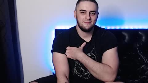 Snapshot of _joni_new_ chatting on 10-21-25, 03:07 Joni online show from 10-21-25, 03:07