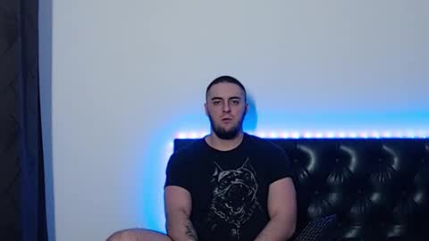 Snapshot of _joni_new_ chatting on 10-29-25, 12:24 Joni online show from 10-29-25, 12:24