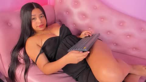 _julisweet_ online show from 10-15-25, 12:27