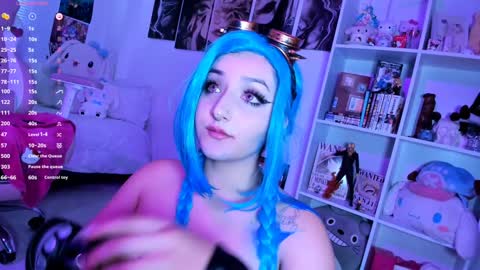 Snapshot of _julyana_ chatting on 01-22-25, 04:02 JULIANA online show from 01-22-25, 04:02