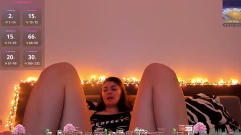 _just_a_simple_girl online show from 01-17-25, 12:52