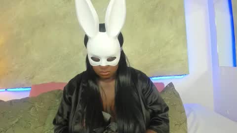 Kanela Anderson online show from 10-30-25, 02:07