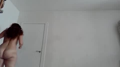 KAPELKA   online show from 05-11-26, 02:17