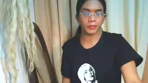 _karie_ online show from 10-28-25, 01:47