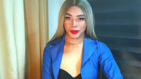 _karie_ online show from 05-06-26, 02:08