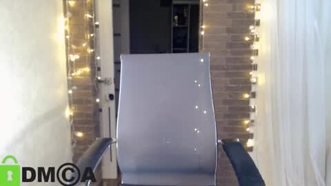  karolina online show from 11-28-25, 04:53