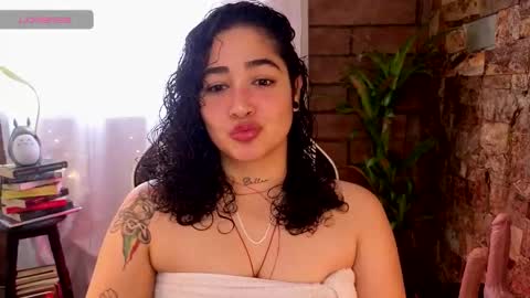 Snapshot of _kat_1 chatting on 09-13-25, 07:13 online show from 09-13-25, 07:13