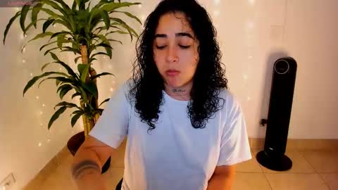     online show from 12-23-25, 02:09