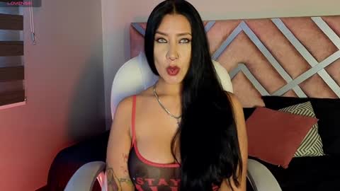 kelly online show from 02-08-25, 03:21