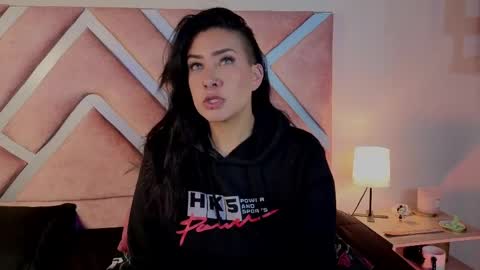 kelly online show from 05-11-26, 04:04