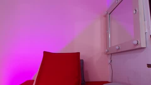 Kendall online show from 09-24-25, 11:57