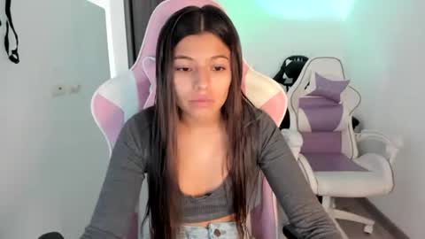 khloe sweet online show from 10-04-25, 08:40