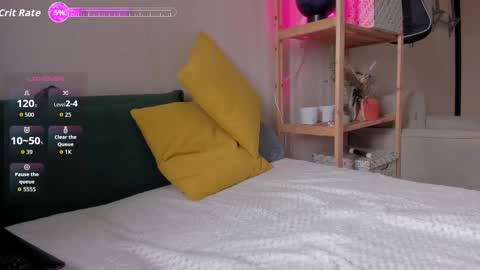 Kiara 0100 - 0700 UTC almost every day online show from 02-09-26, 07:45