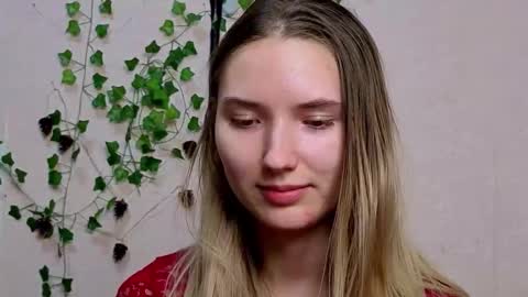 _kikiclark_ online show from 02-20-26, 08:53