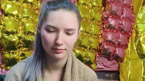 Snapshot of _kikiclark_ chatting on 04-15-26, 08:31 _kikiclark_ online show from 04-15-26, 08:31
