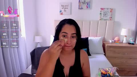 Kim online show from 11-23-25, 08:30