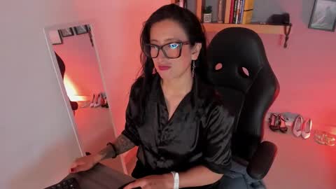 Kiraaaa 0 online show from 02-19-26, 02:24