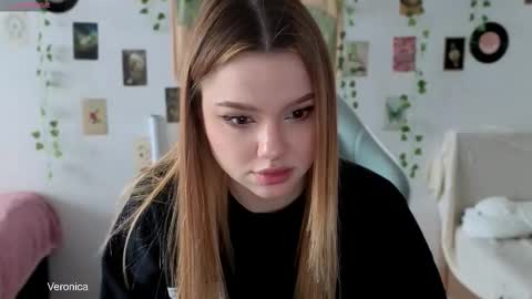 Snapshot of _kitekat_ chatting on 11-05-25, 08:03 _kitekat_ online show from 11-05-25, 08:03