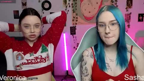 Snapshot of _kitekat_ chatting on 12-16-25, 09:36 _kitekat_ online show from 12-16-25, 09:36