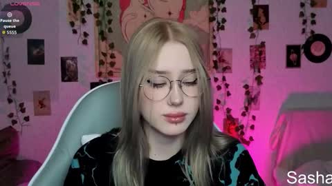 Snapshot of _kitekat_ chatting on 12-22-25, 02:58 _kitekat_ online show from 12-22-25, 02:58