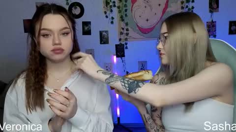 Snapshot of _kitekat_ chatting on 01-13-26, 10:31 _kitekat_ online show from 01-13-26, 10:31