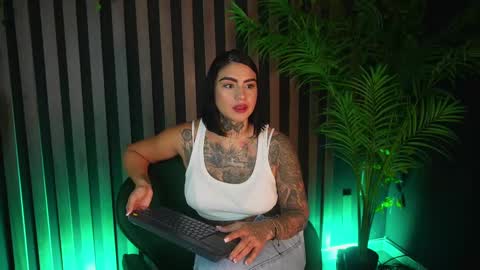   online show from 02-25-25, 10:18