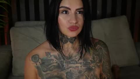   online show from 03-12-25, 12:53