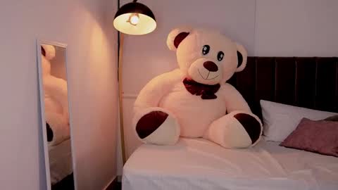 Rayner online show from 12-22-24, 08:16