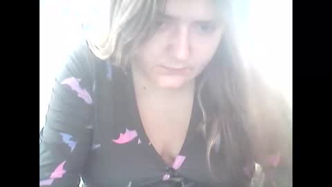 Snapshot of _kushloverbabe_ chatting on 11-23-25, 08:52 Kushloverbabe online show from 11-23-25, 08:52