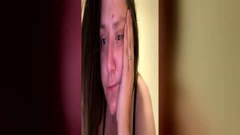 Snapshot of _kushloverbabe_ chatting on 06-14-26, 03:19 Kushloverbabe online show from 06-14-26, 03:19