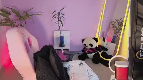 Kylie online show from 09-25-25, 11:19