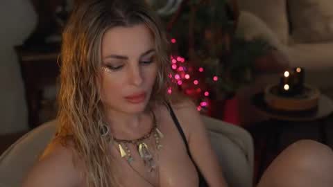Snapshot of _lady__m_ chatting on 07-19-26, 07:50 _lady__m_ online show from 07-19-26, 07:50