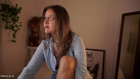 Not on OF Some stuff for sale  online show from 10-18-25, 03:42