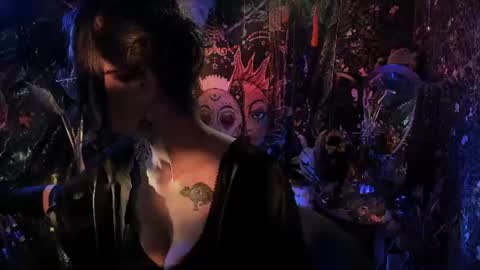 Lady Luna online show from 07-18-26, 12:15