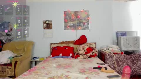 Snapshot of _lady_red_ chatting on 03-20-26, 09:14 Lory online show from 03-20-26, 09:14