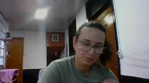 Snapshot of _laflaka2024 chatting on 09-10-25, 10:43 SANDRA online show from 09-10-25, 10:43