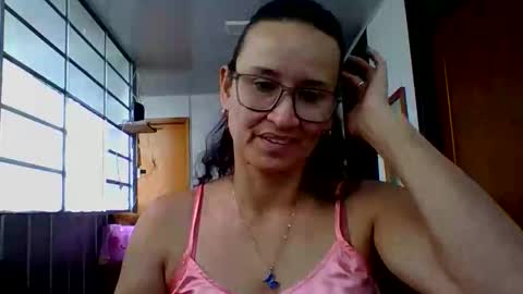 Snapshot of _laflaka2024 chatting on 10-15-25, 07:36 SANDRA online show from 10-15-25, 07:36