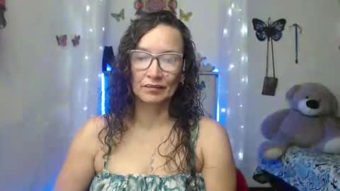 SANDRA online show from 05-06-26, 04:30