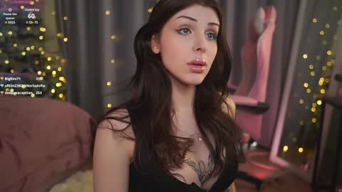 Snapshot of _lala_land_ chatting on 01-15-25, 06:19 Im sweet Lettie ntmu - online show from 01-15-25, 06:19