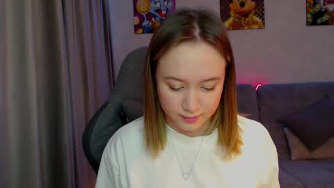 _lalune_ online show from 03-04-25, 03:22