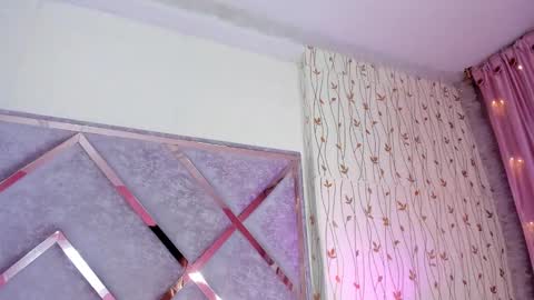 Lanna  online show from 12-13-24, 12:42