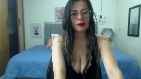 paulina  online show from 02-01-25, 08:26