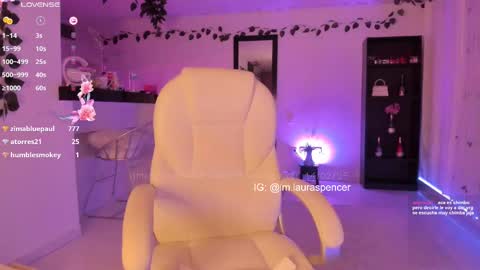Snapshot of _lauraspencer_ chatting on 02-14-25, 06:34 Laura online show from 02-14-25, 06:34